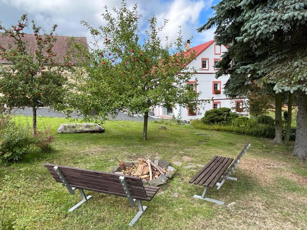 Apartmant U Bukove Hory Vernerice Екстер'єр фото